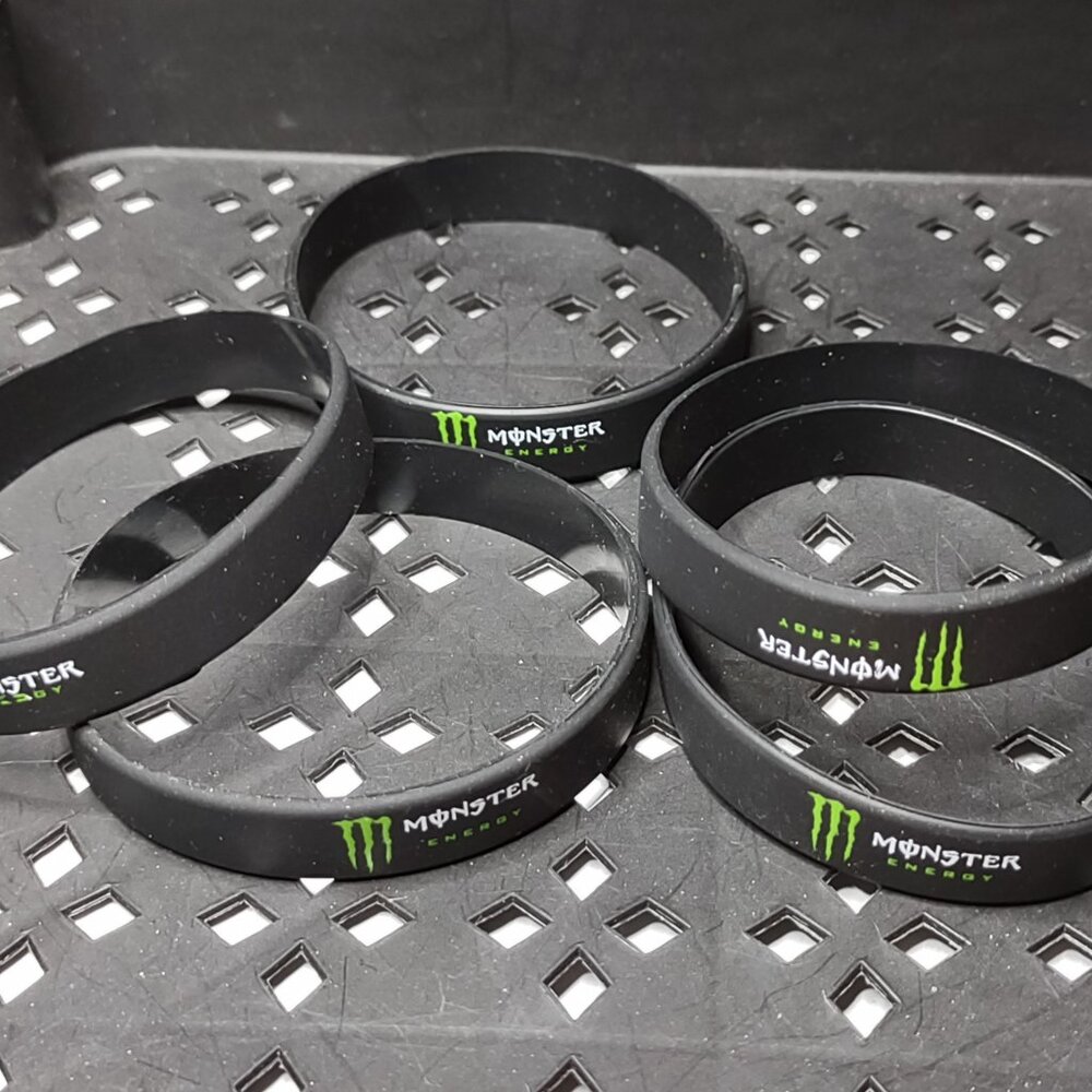 Lot Of 5 Very Cool Green And Black Monster Energy Bracelets CDK6